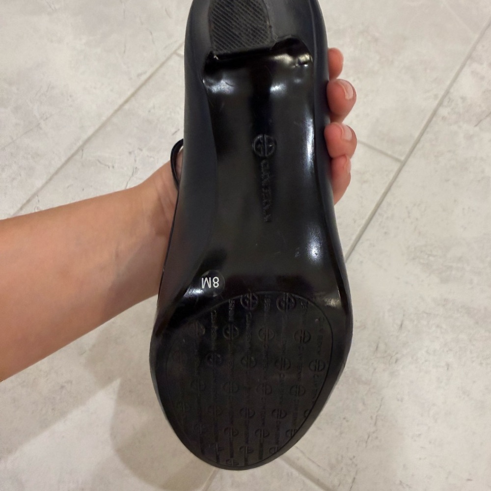 Giani Bernini Varinaa T-Strap Pumps - Picture 6 of 7